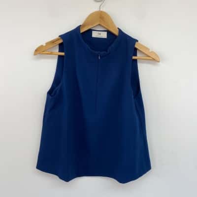 Cue Blue SLeeveless Front Zip Top  Size 8 