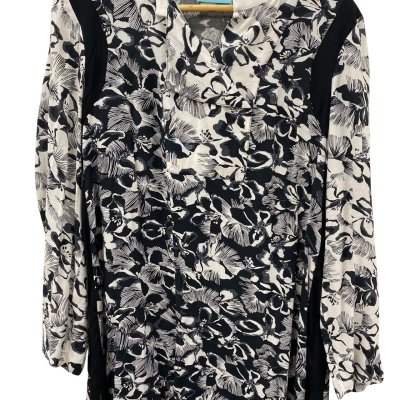Blue Illusion Womens  Size M 3/4 Sleeve Top / Floral Top Floral 