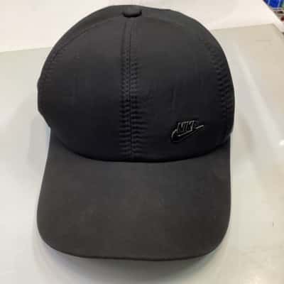Nike Mens  Size L Black  cap