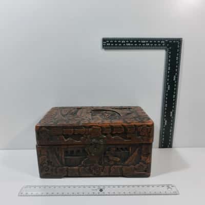 Wooden Hand Made Carved Hong Kong Jewellery Trinket Box Latched 