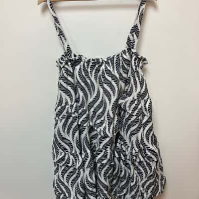 Pink Diamond Womens  Size 14 Casual Dress Black  / White 