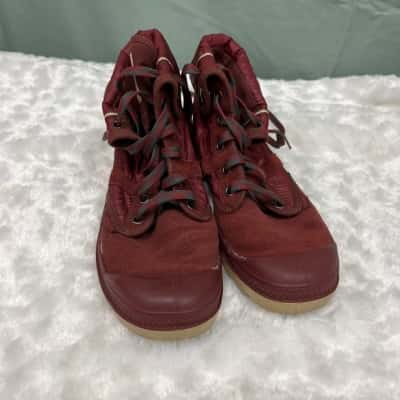 Palladium Womens Shoes Size 4.5 