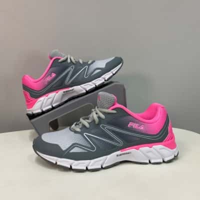 Fila Womens  Size 7.5 Trainers Grey / Pink  / White 