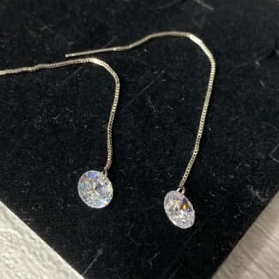 Sterling silver thread earrings 
