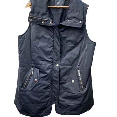 Yarra Trail Womens Grey puffer zip up vest. 18