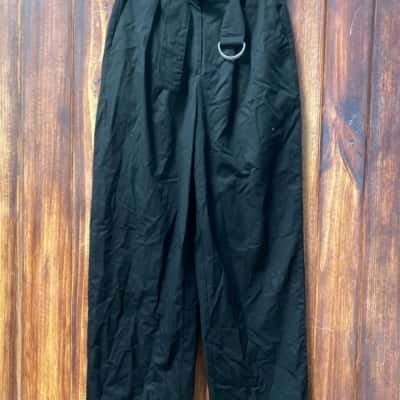 Glassons  Size 8 Black  pants new 