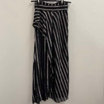 Sass & Bide Womens  Size 36  or size 6 Midi Skirt Black  / Silver / Striped 