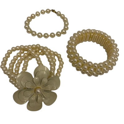 Unbranded Women's Bracelets 3 Pieces Cream Elastic/Plastic