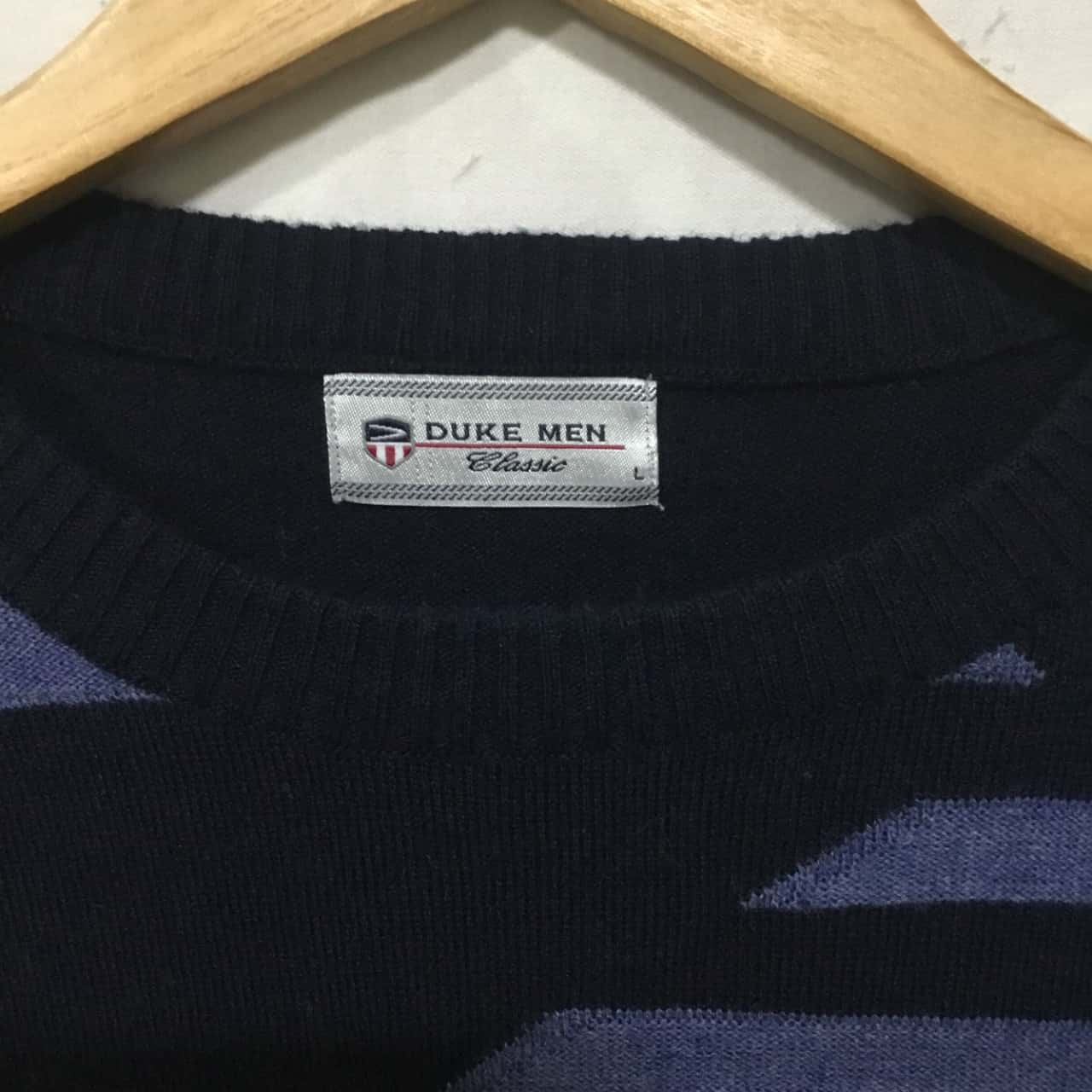 *EOFY SALE* Mens Duke men Size L Jumpers Blue / Navy Blue / Pattern (s)
