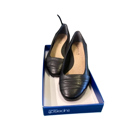 Diana Ferrari (Supersoft) Womens  Size 6C Flats Black  "claudea"