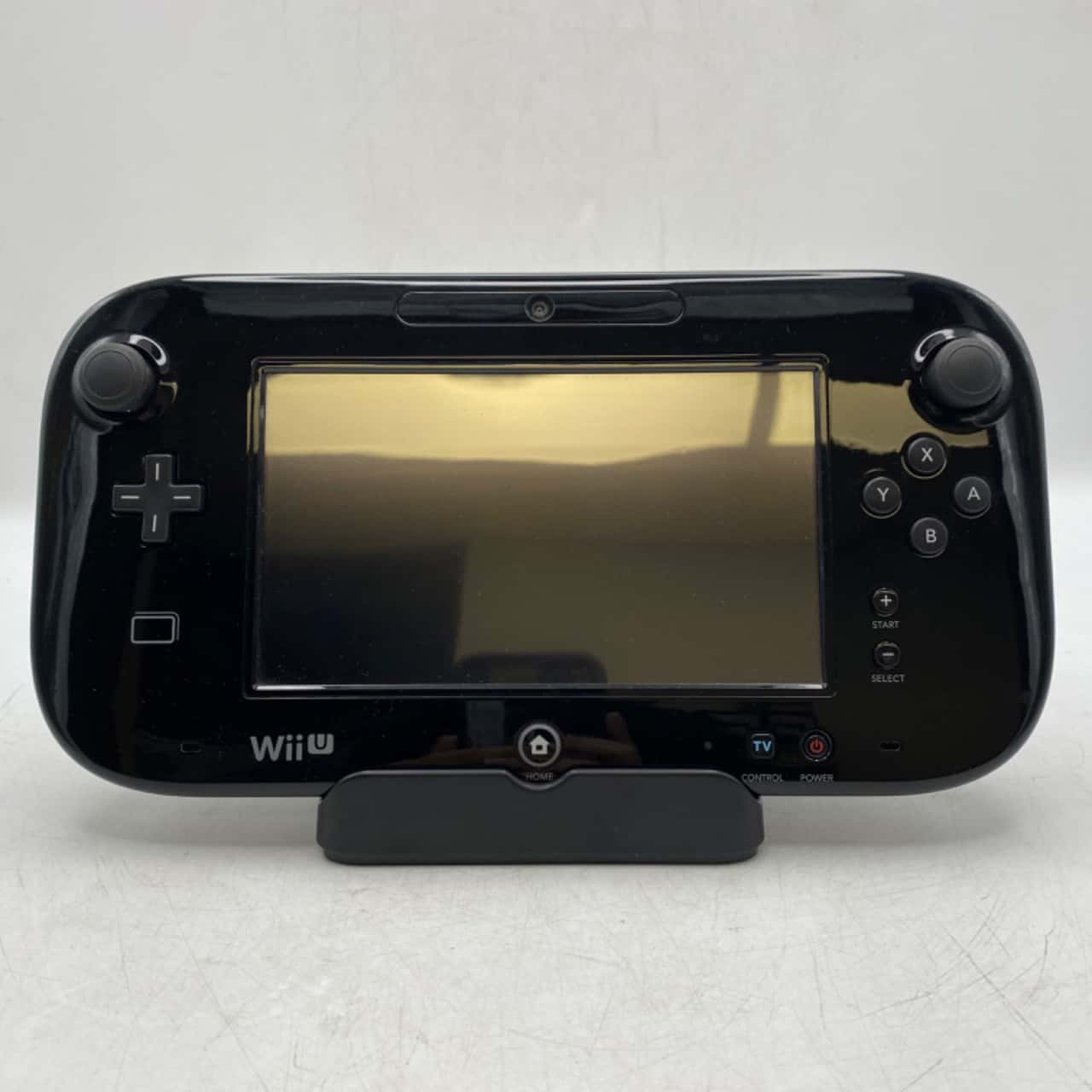 Wii U Console + Gamepad and Sensor Bar (Includes Power Plugs and 1x