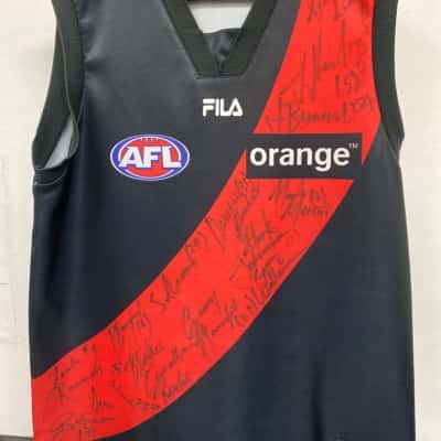 Essendon 2000 signed AFL Mens  Size XXL Jersey Black  / Red 