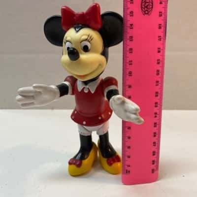 Disney Mini Mouse figurine 