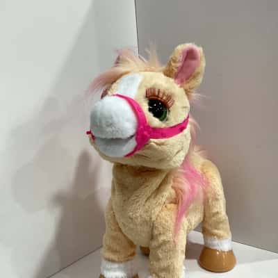 furReal cinnamon “my stylin Pony” working condition