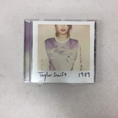 Taylor Swift ‘1989’ CD Album