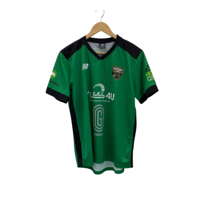 New Balance Mens  Size M Soccer Jersey Green / Black Monaro Panthers