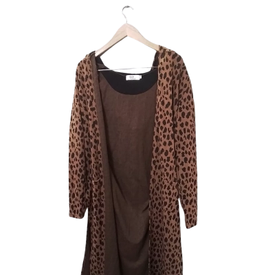  Style Me Over Womens Size 10 Winter Coat Animal print 