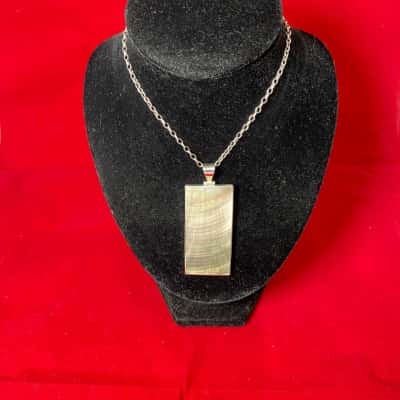 Black-Lipped Oyster Shell Pendant Necklace 