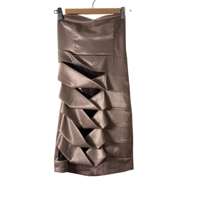 Juicy Peach Womens  Size 8 Mini Dress Beige / Black   