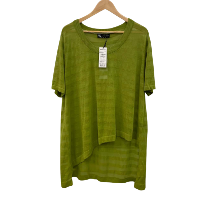 Taking Shape Womens  Size M Short Sleeve Top Green 