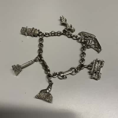  Womens Charm Bracelet Silver plate base metal 