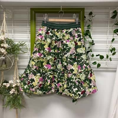 M A Dainty  Womens  Size 10 A-Line Skirt Floral 
