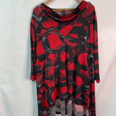TS Women's Size L 3/4 Sleeve Top Black / Grey / Red 
