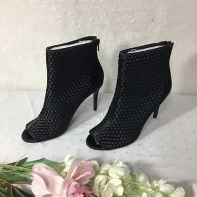 Nine West Womens Size 8 Black Satin / Woven Pattern Peep-toe High Heel Ankle Boots (new)