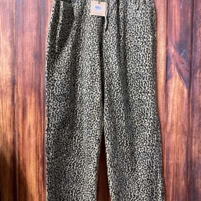  BTL Size L Animal print pants new 