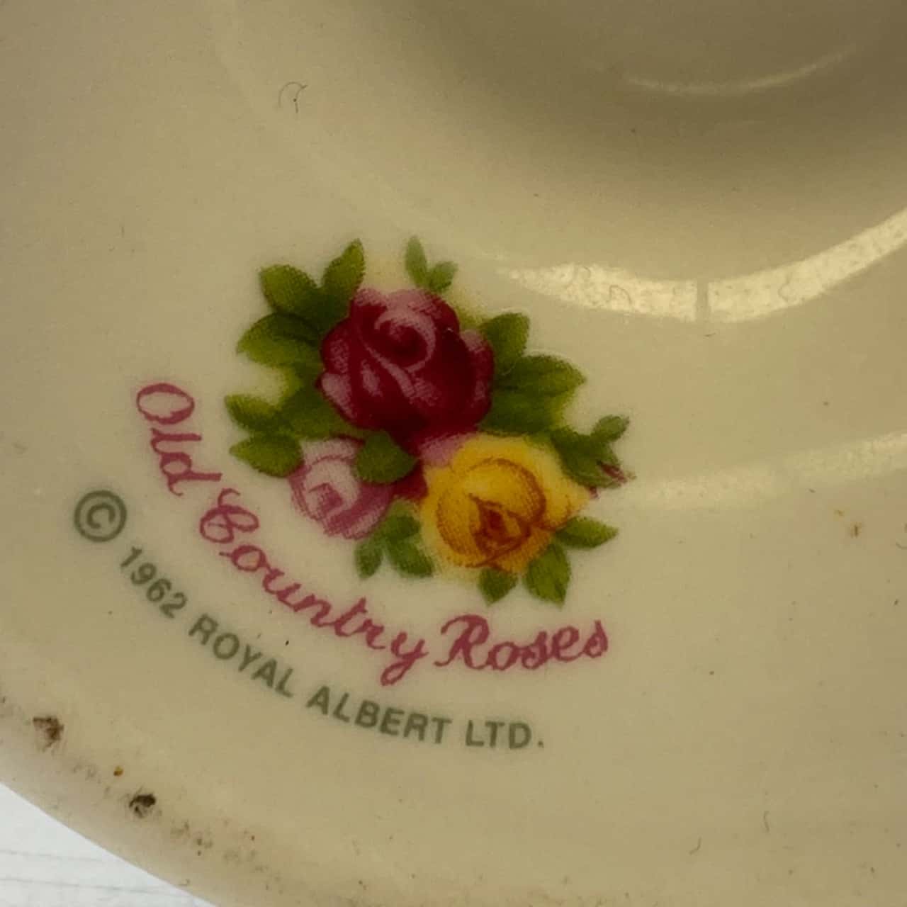 Old Roses Store Vintage 1962 Royal Albert Old Country Roses Oversized Cups x 2(s ...