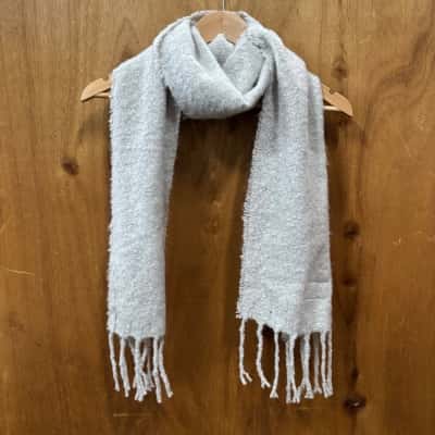 DKNY Grey Tassle Scarf 
