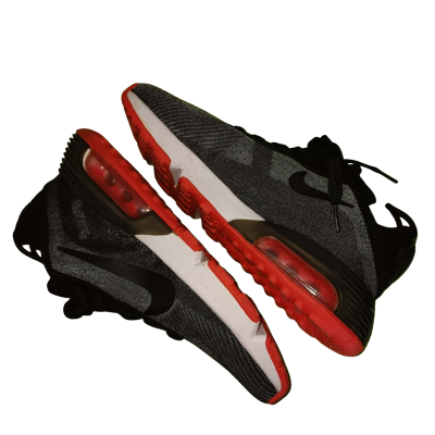 Nike Air Max 720 Size: US 7 Red Black Rubber Made in Vietnam Men's Size 40