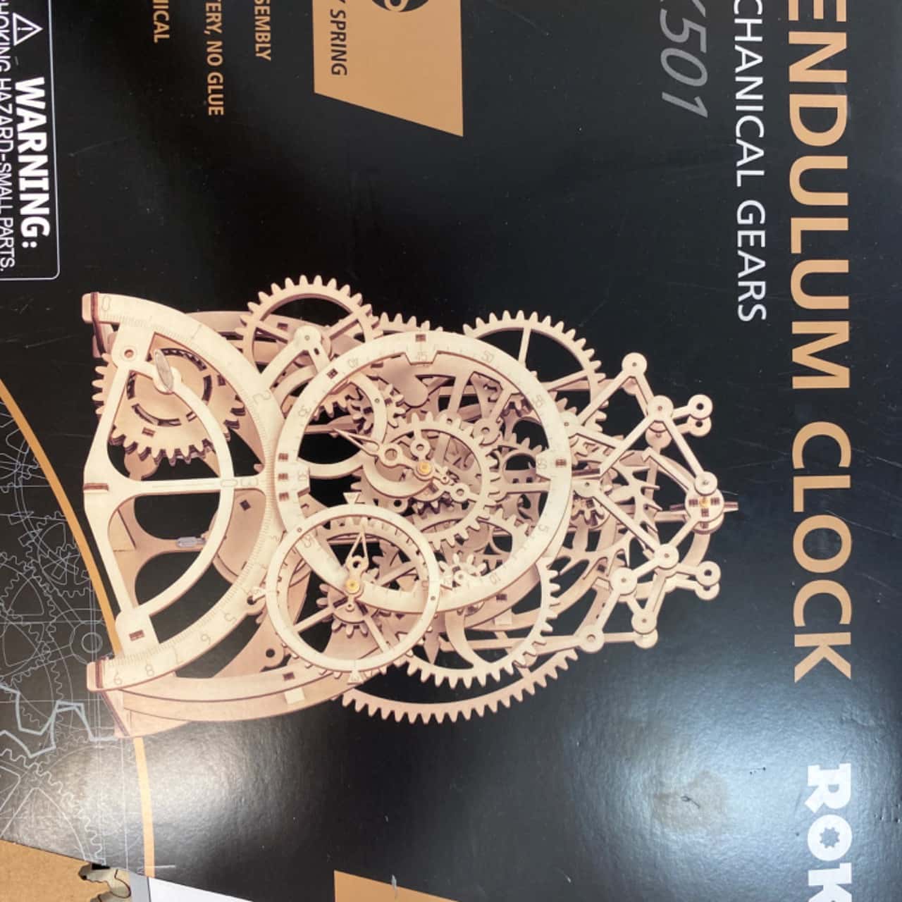 Pendulum Clock/ Mechanical Gears (s)
