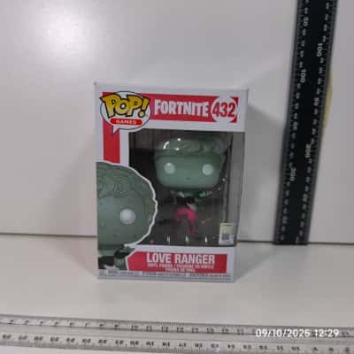 Pop Toy 432 Fortnite Love Ranger Preowned 