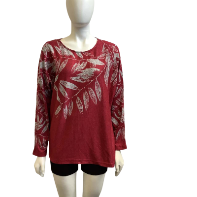 Brand New Noni B Womens  Size L Leaf Pattern Knit Top True Red / Grey