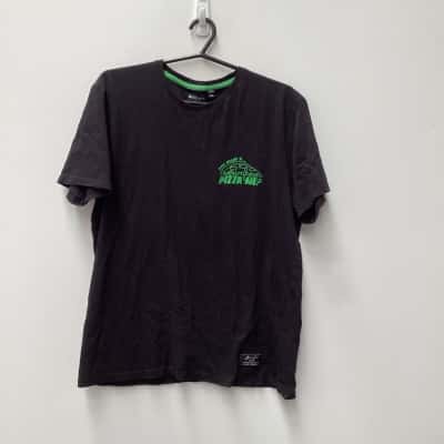 Brave Soul Mens  Size XL Short Sleeve T-shirt Black  / Pizzame print 