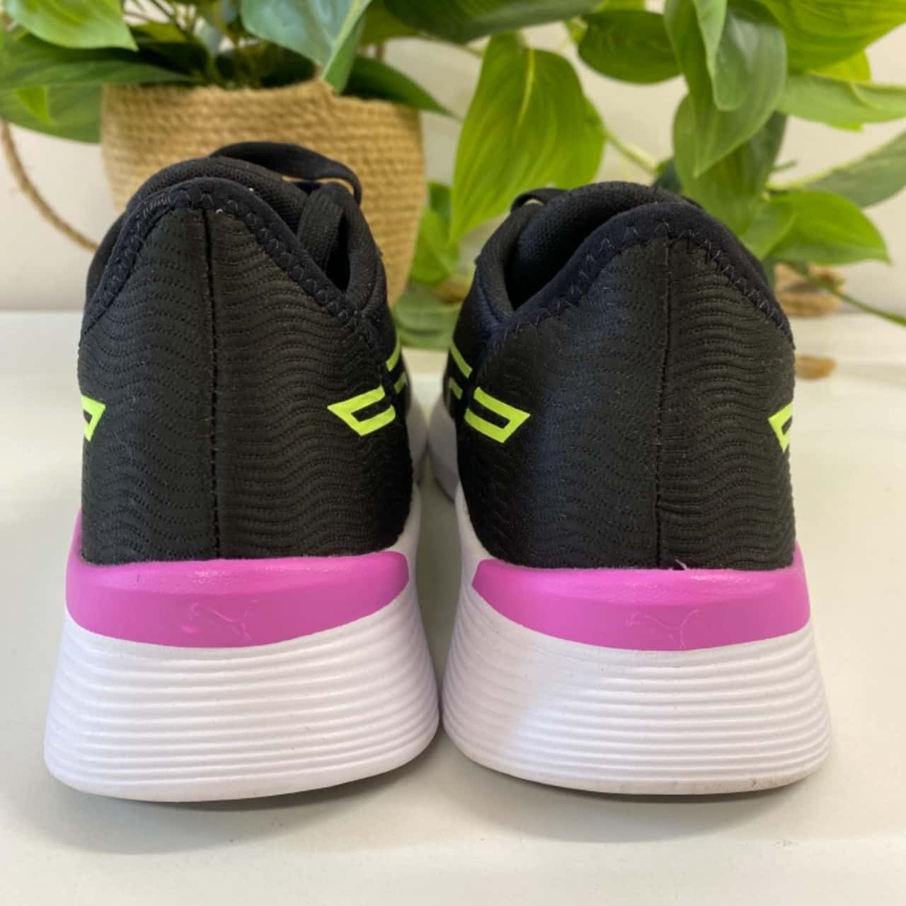 Puma Women's Size 8 Black Remedie Training Shoes