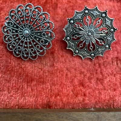 Costume scarf pins