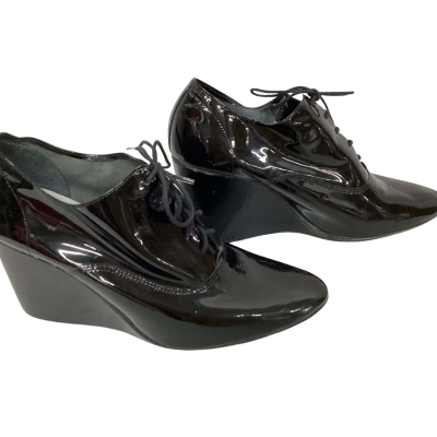 Repetto  Size 38.5 Patent Lace Up Wedges Black  