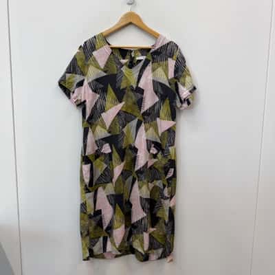 Foil 100% Linen Short Sleeve Dress - Size 16 