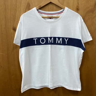 Tommy Jeans White/Navy T-Shirt Size L