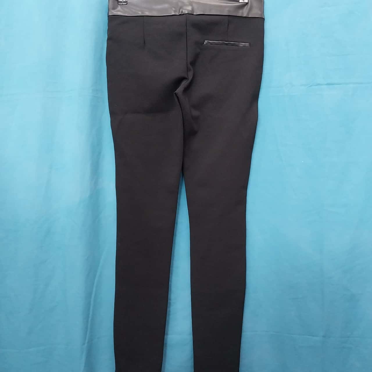 Sportsgirl ladies Slim Fit pants, Size M, Black (s)