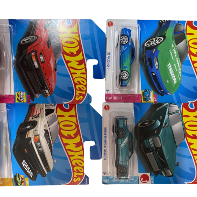 Assorted hot wheels pack 4