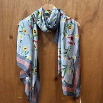 Spring Blue Flower Print Scarf 