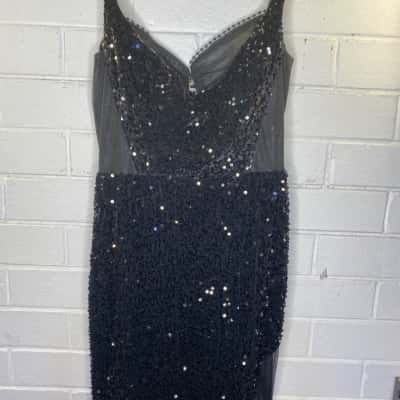  Womens  Size 38 Black  