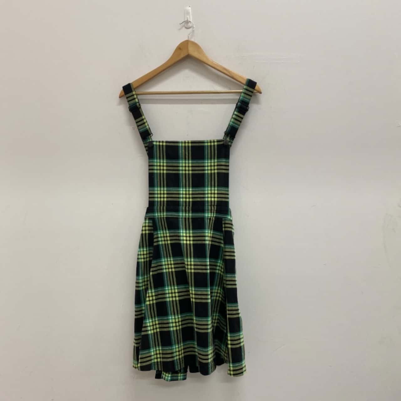Black Friday Womens Size 16 Pinafore Black / Checked / Green (s)