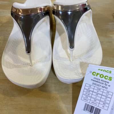 Crocs Womens  Size 7 Gold / Rose Gold / Silver / White 