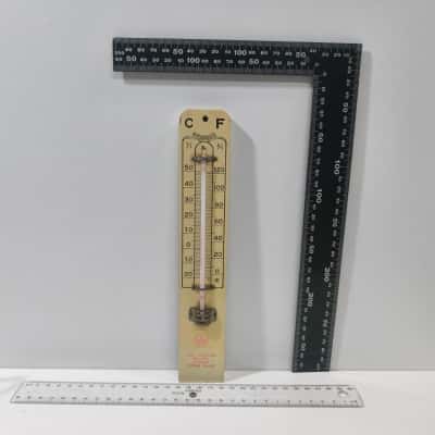 Vintage Australiana Coburg Thermometer 