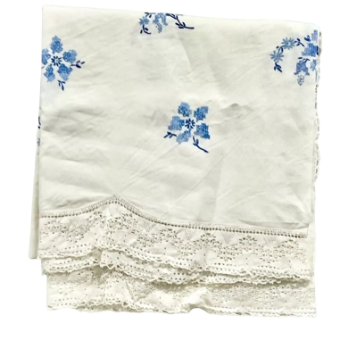 Vintage Linen Fancy Worked Table Cloth- so beautiful