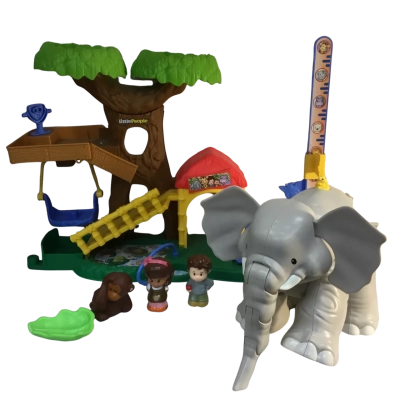 Fisher Price Little People Animal Zoo PlaySet as pictured